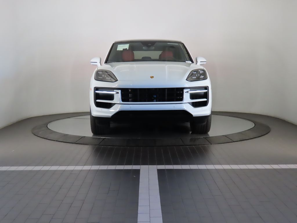 2024 Porsche Cayenne Coupe  8