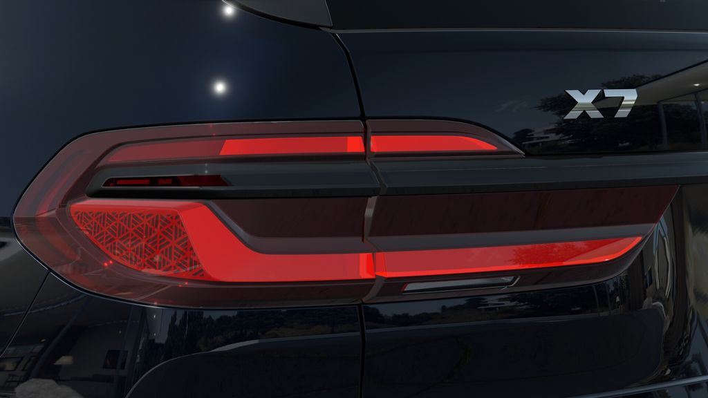 Thumbnail: 2026 BMW X7 - 22