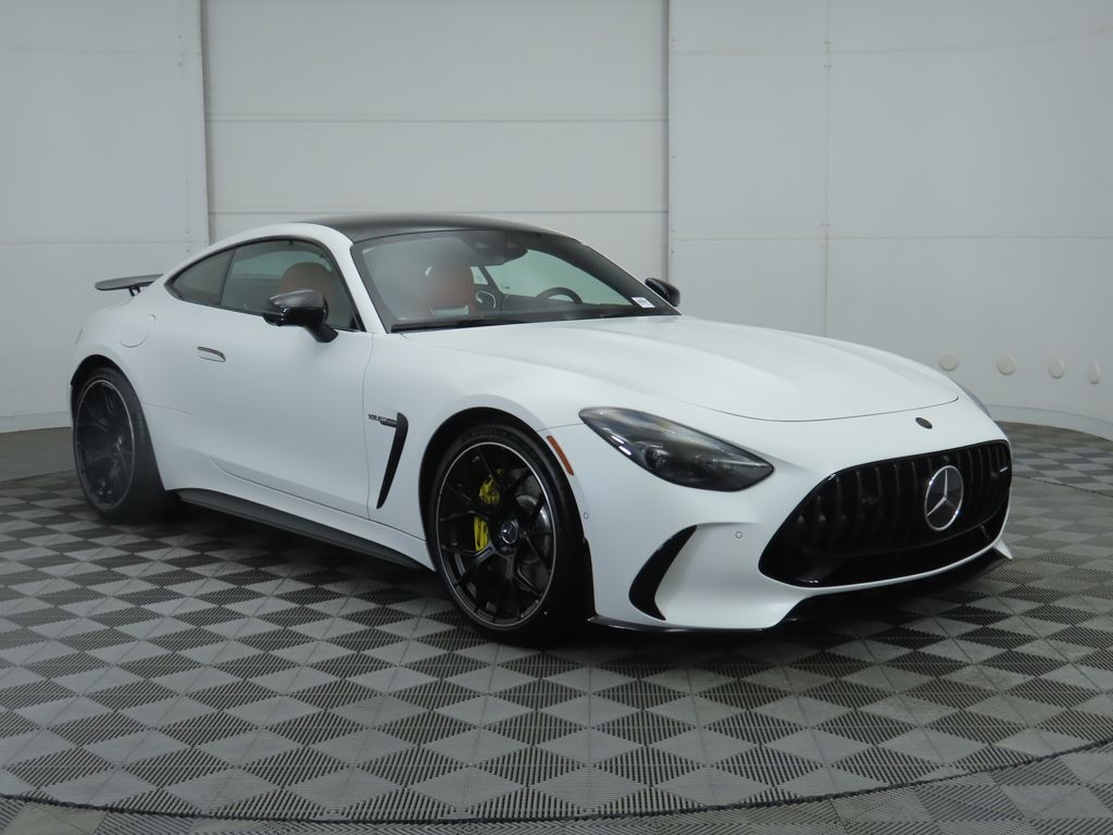 Thumbnail: 2026 Mercedes-Benz AMG GT - 3
