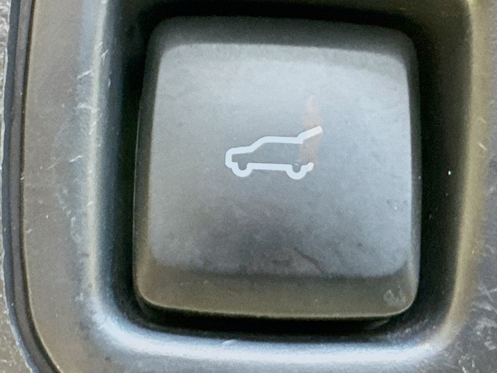 Used Car 2023 Ford Expedition  Limited For Sale Under $40,000 In Austin, Texas