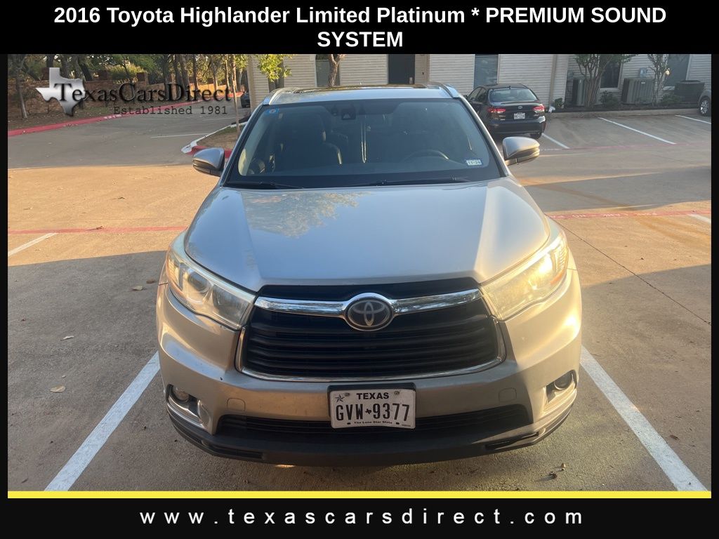 2016 Toyota Highlander Limited Platinum V6 11