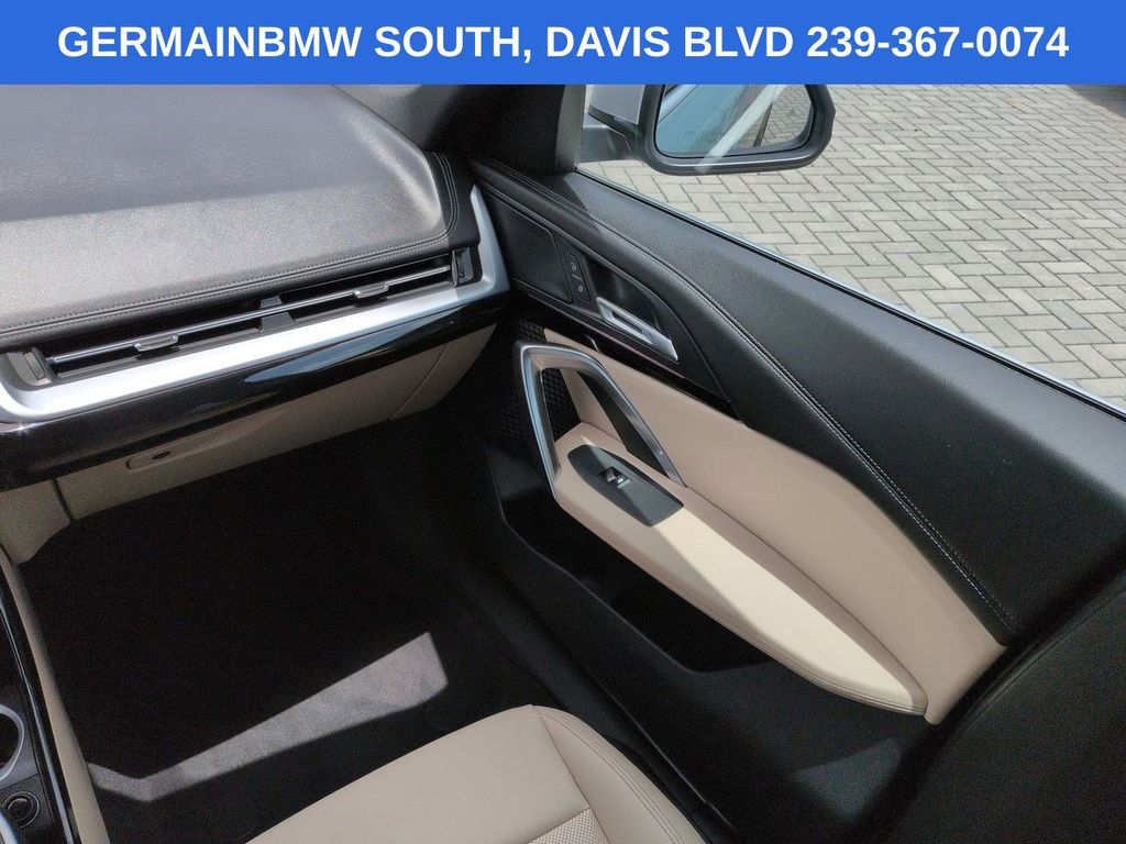 Certified Used 2024 Green BMW xDrive28i image 19