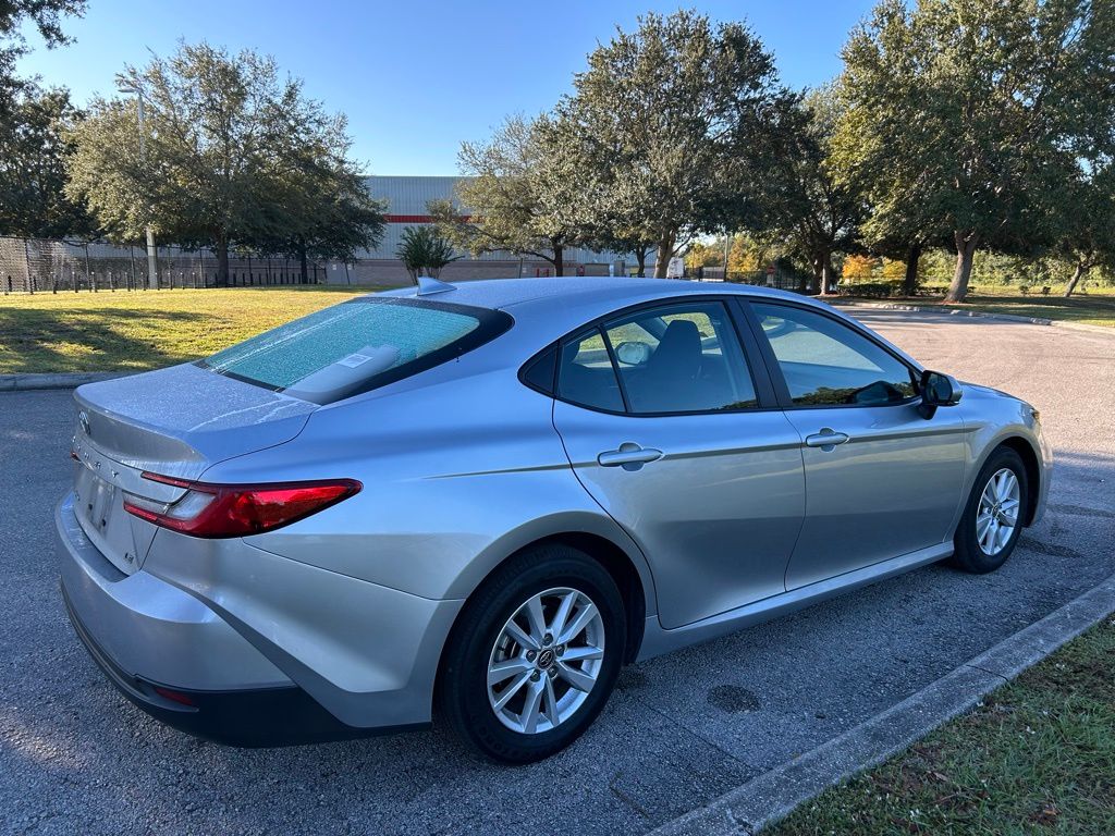 Thumbnail: 2025 Toyota Camry - 5