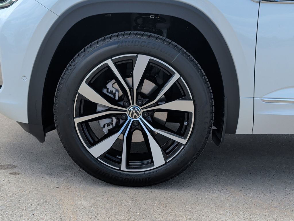 2026 Volkswagen Atlas Cross Sport 2.0T SEL Premium R-Line - 8