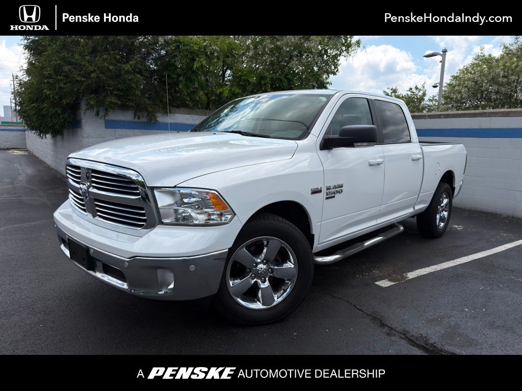 Thumbnail: 2019 RAM 1500 Classic - 1