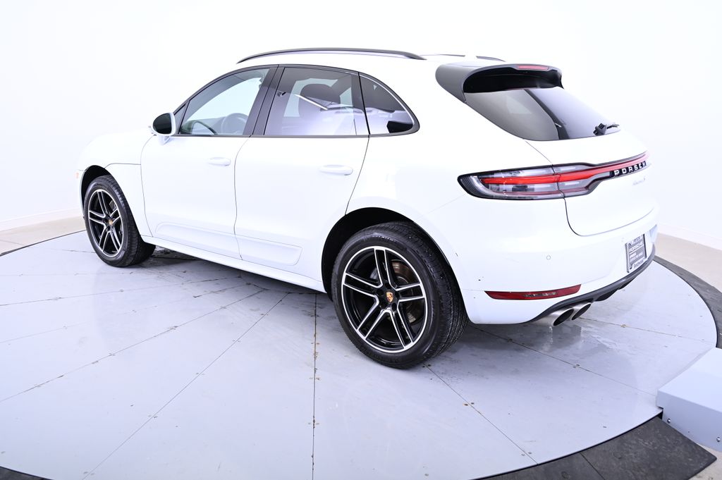 2021 Porsche Macan S 3