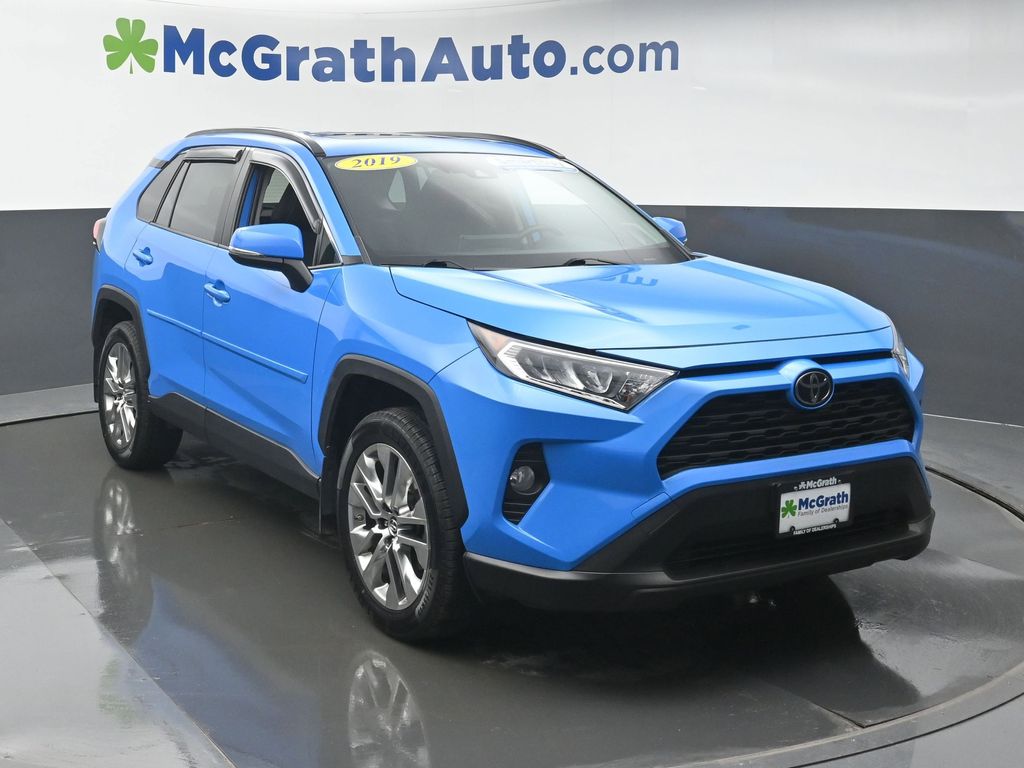Certified Used 2019 Blue Toyota XLE Premium image 2