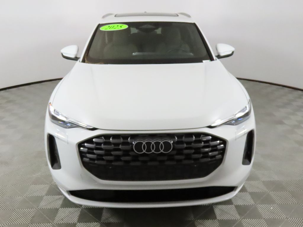 Thumbnail: 2025 Audi Q5 - 8