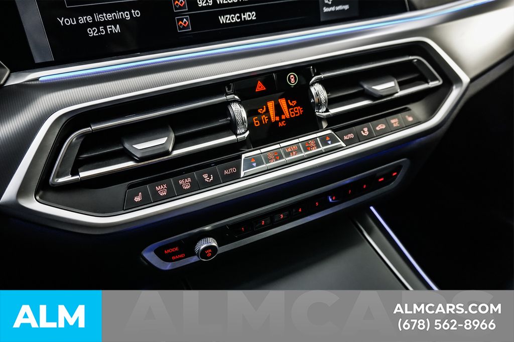 Used 2022 Blue BMW xDrive40i image 42