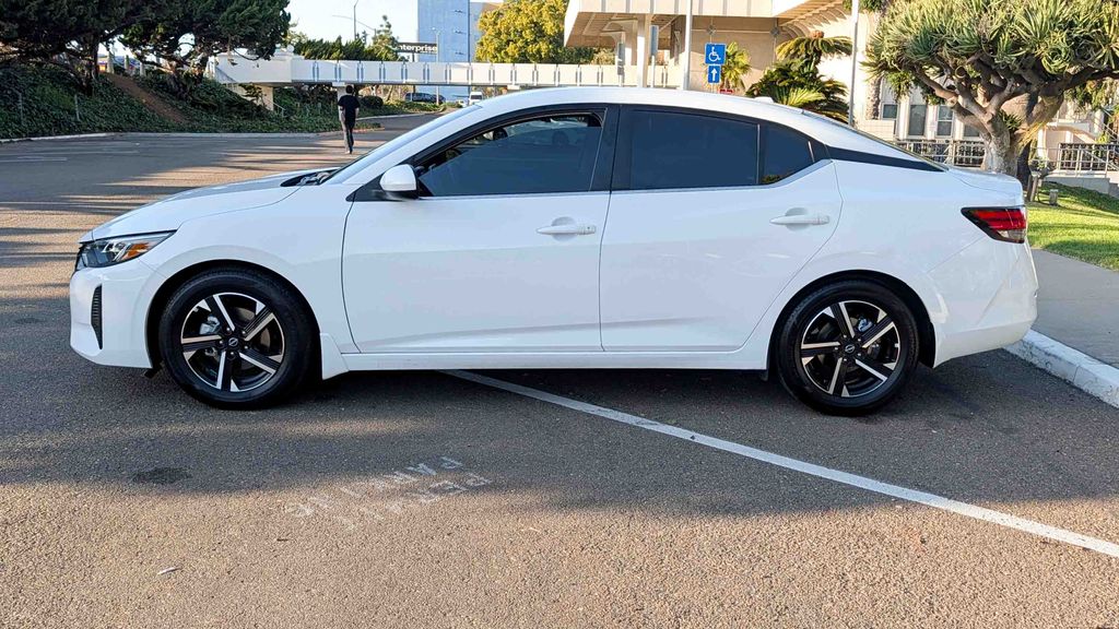 Used 2024 Nissan Sentra SV 4D Sedan