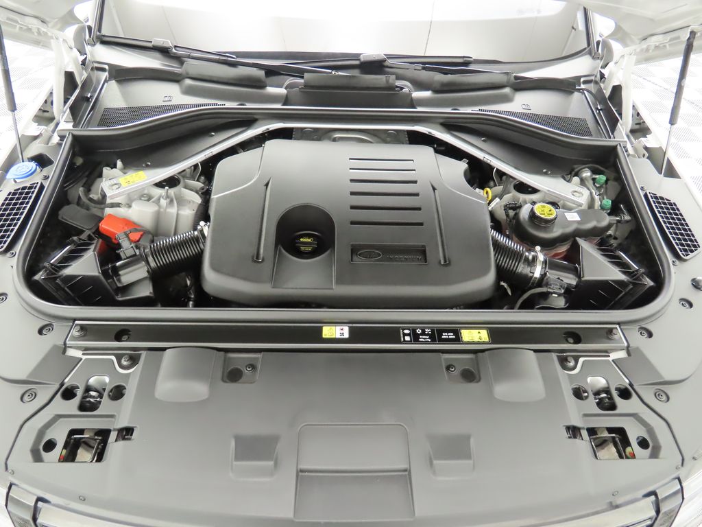 Thumbnail: 2023 Land Rover Range Rover Sport - 30