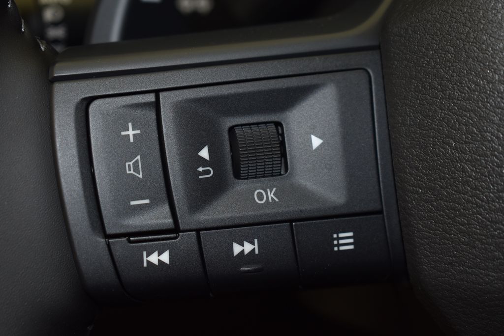 Thumbnail: 2025 Nissan Rogue - 17