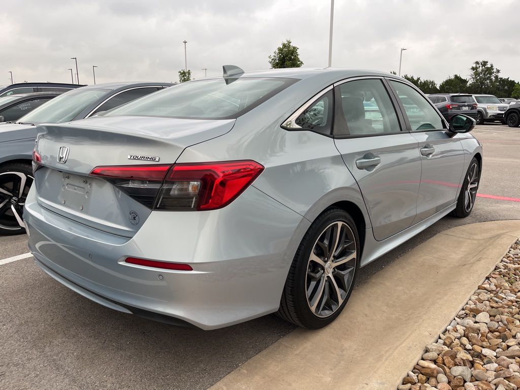 2022 Honda Civic Touring 3