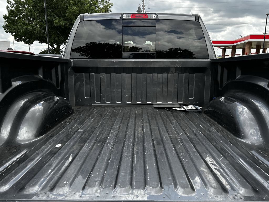 car-gallery-32