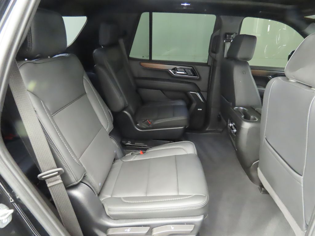 Thumbnail: 2025 GMC Yukon - 23