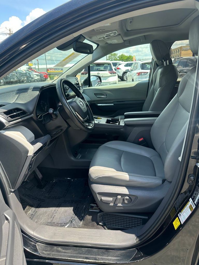 used 2021 Toyota Sienna car, priced at $39,985