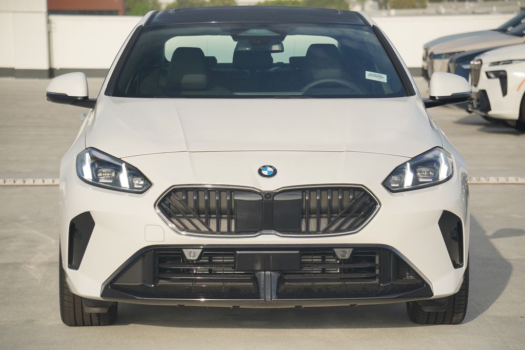 Thumbnail: 2026 BMW 2 Series - 2