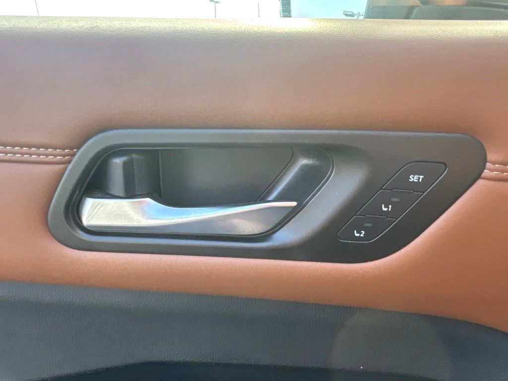 Used 2023 Nissan Pathfinder SUV