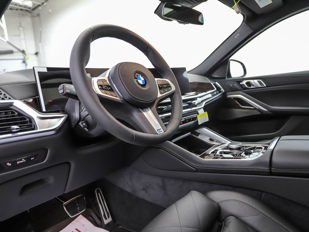Thumbnail: 2026 BMW X6 - 11