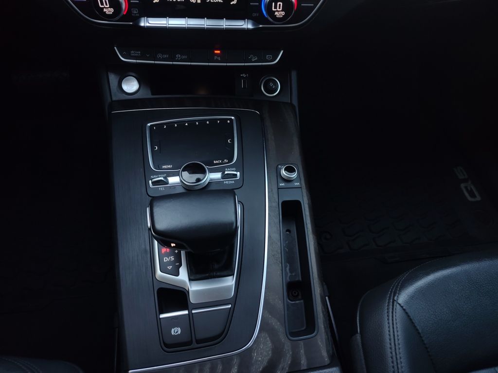 Used Car 2019 Audi Q5  2.0t Premium Plus For Sale Under $25,000 In Austin, Texas