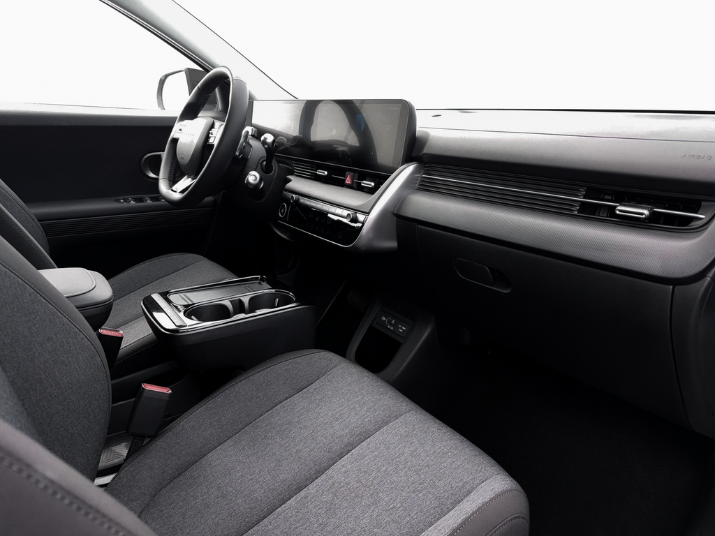 2026 Hyundai IONIQ 5 SE