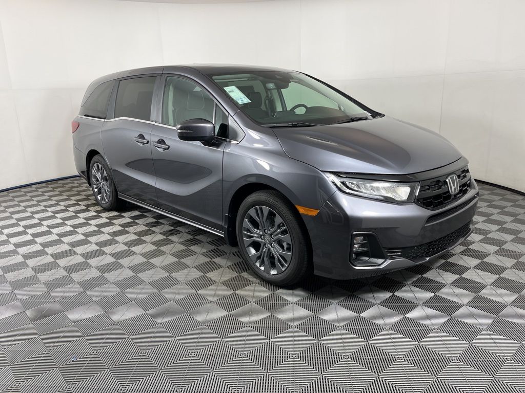 2025 Honda Odyssey Touring 6