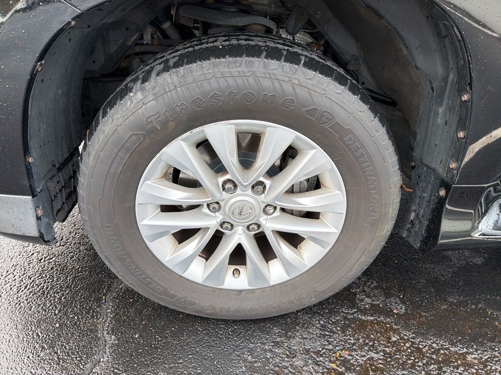 Thumbnail: 2016 Lexus GX - 10