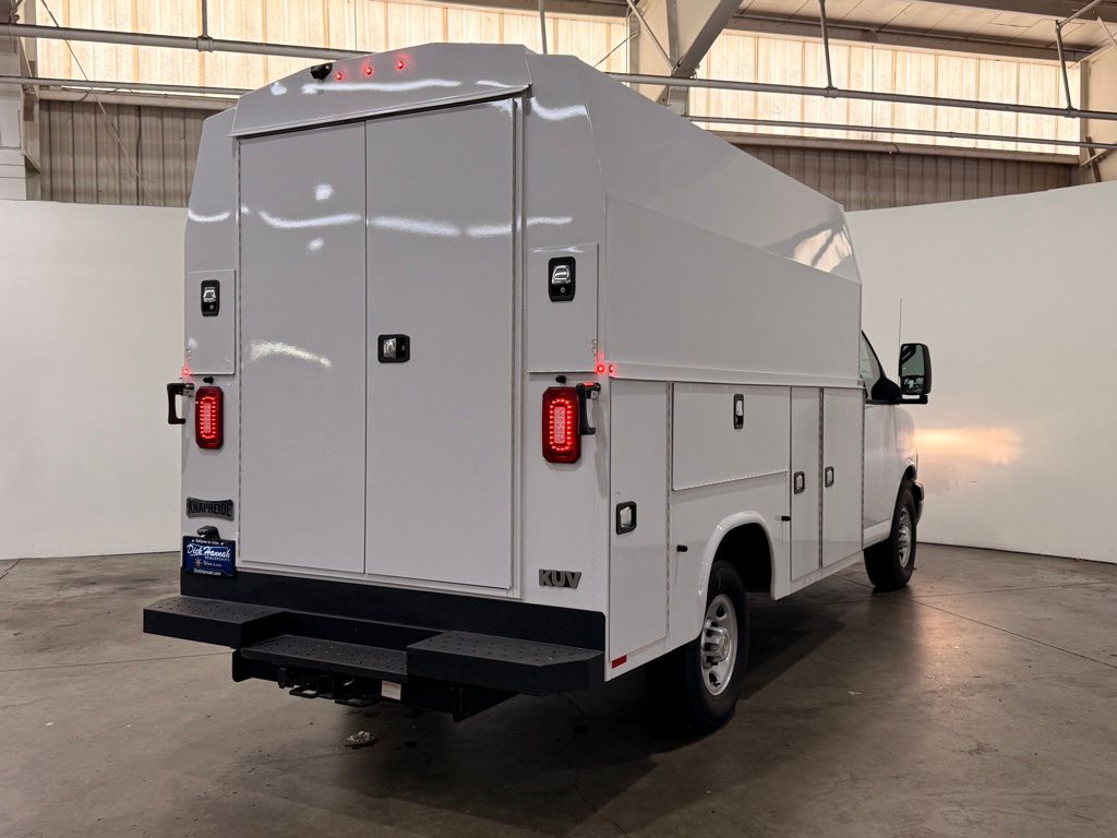 2025 Chevrolet Express 3500 Work Van