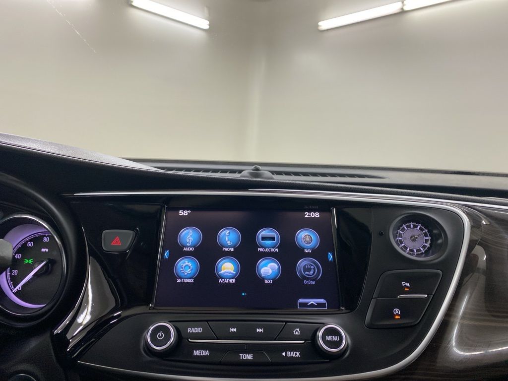 2020 Buick Envision Essence photo
