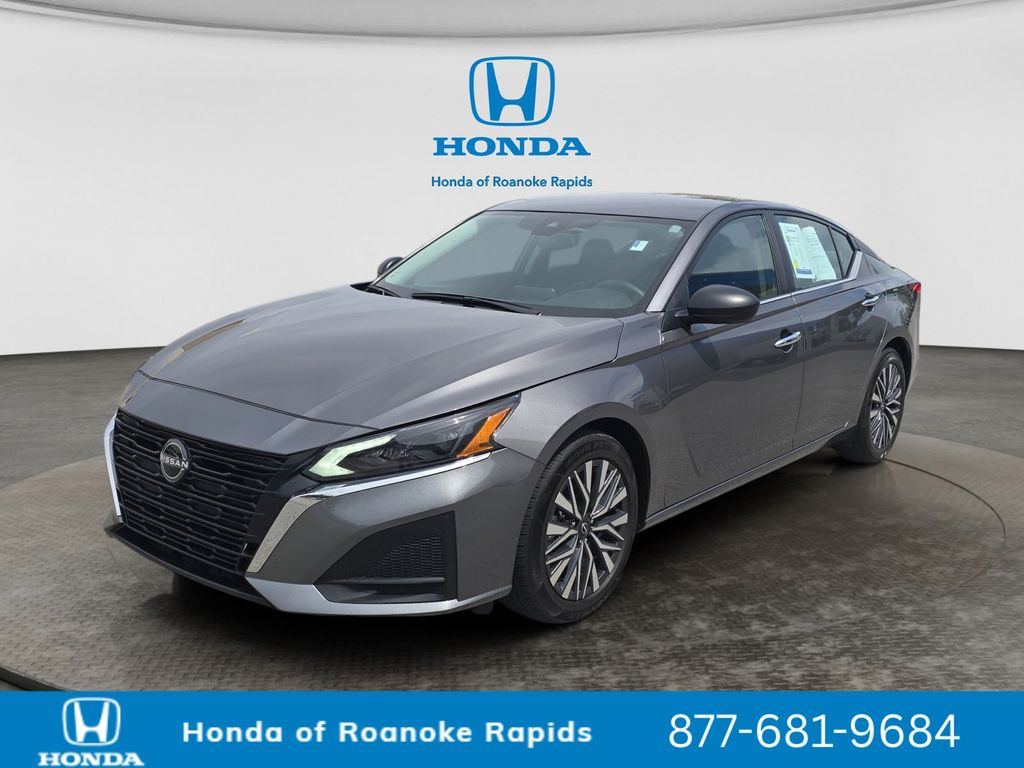 Gray (Gun Metallic) 2024 Nissan Altima 2.5 SV FWD Sedan Front-Wheel Drive Continuously Variable Transmission