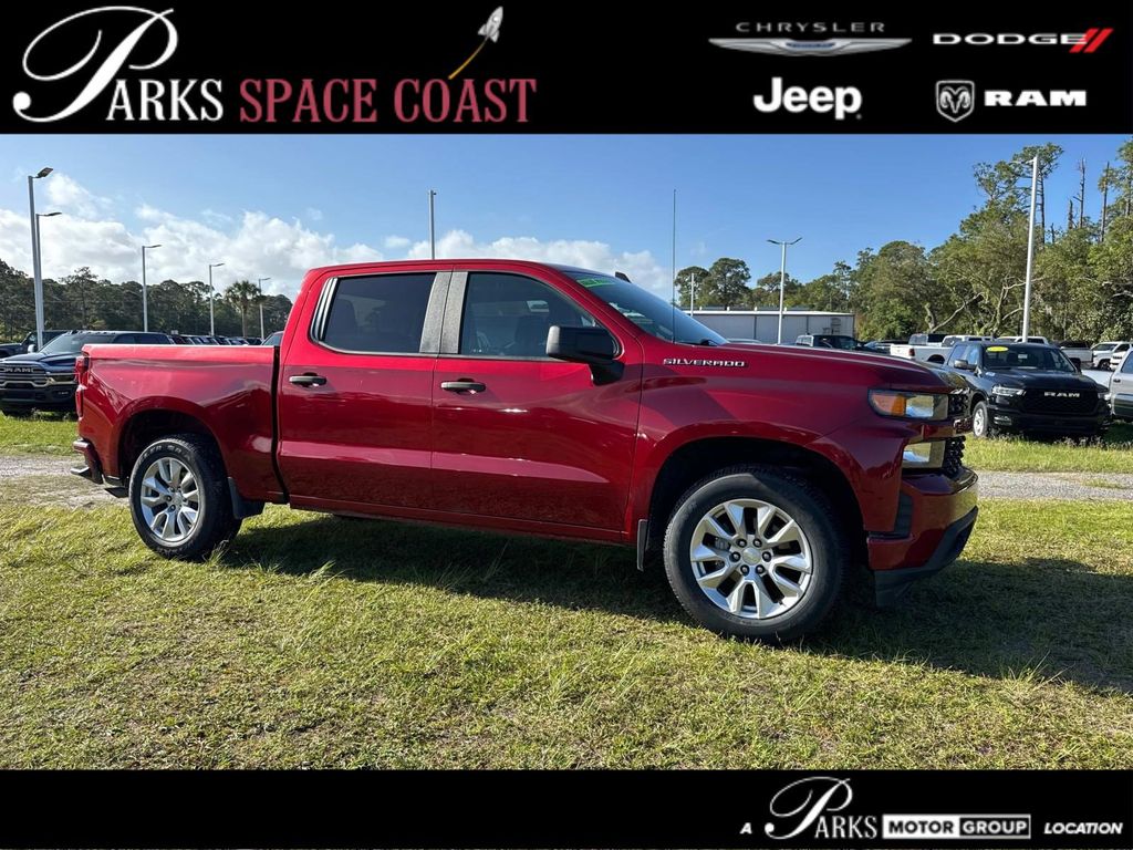 Cherry Red Tintcoat 2021 Chevrolet Silverado 1500 Custom Crew Cab RWD Pickup Truck 4X2 8-Speed Automatic