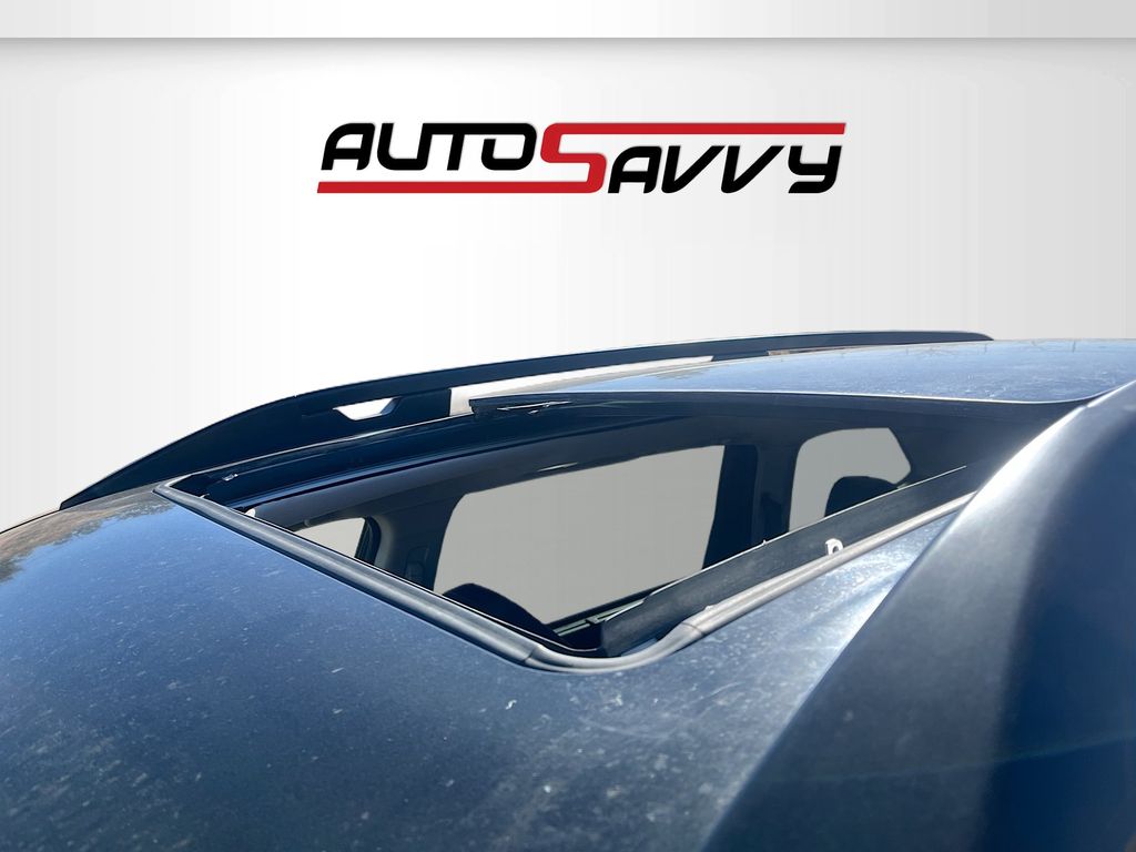 Used 2025 Black Subaru Onyx Edition Touring image 23