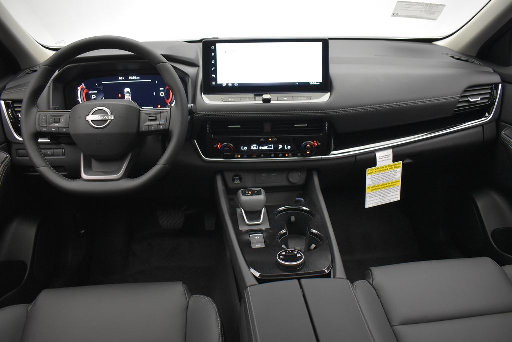 2025 Nissan Rogue SL 29