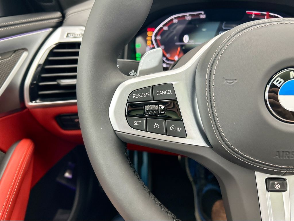 Thumbnail: 2026 BMW 8 Series - 11