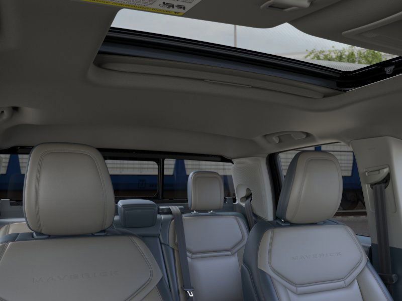 2025 Ford Maverick Lariat photo