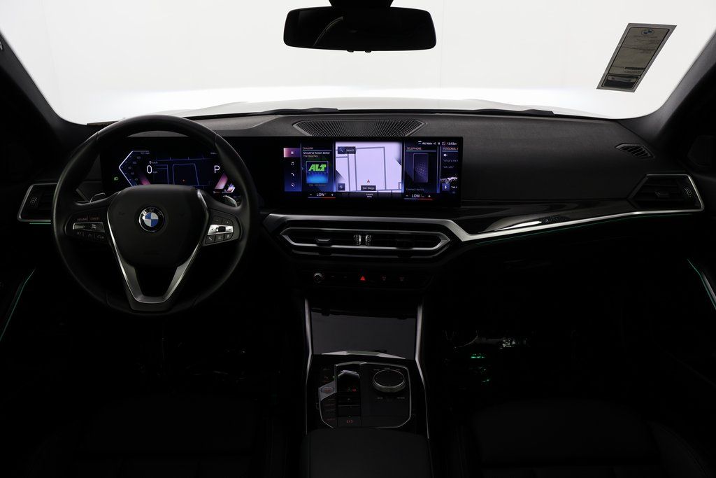 Thumbnail: 2024 BMW 3 Series - 8