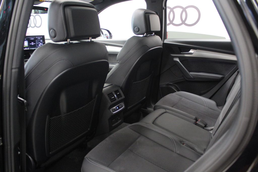 Thumbnail: 2023 Audi Q5 - 32