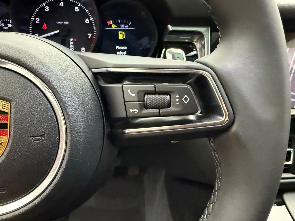 Thumbnail: 2026 Porsche Panamera - 14