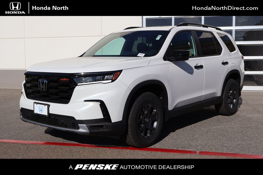 2025 Honda Pilot TrailSport -
                Clovis, CA