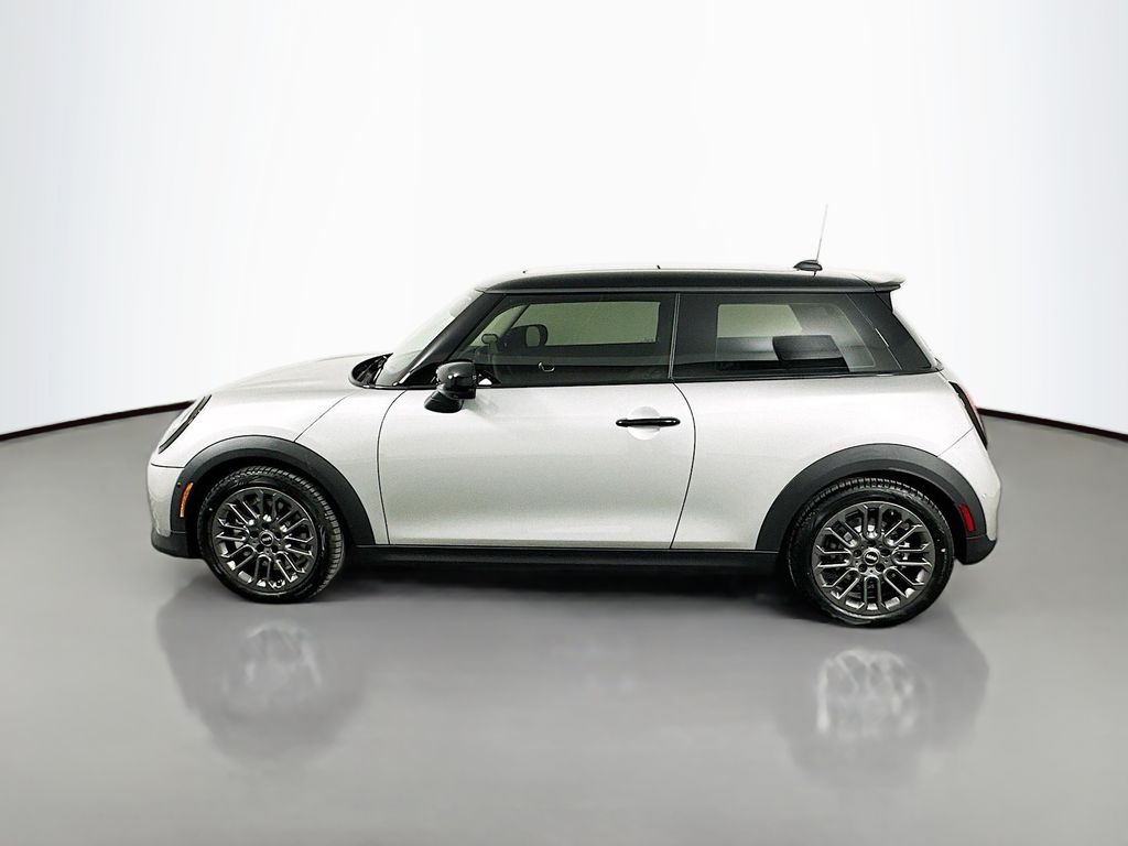 2025 MINI Cooper S 8