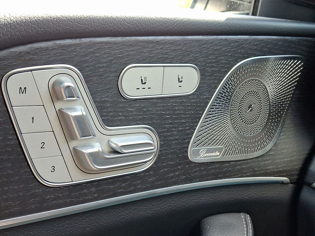 Thumbnail: 2023 Mercedes-Benz GLE - 26