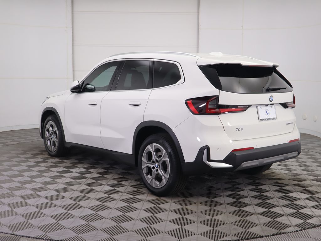 Thumbnail: 2023 BMW X1 - 7