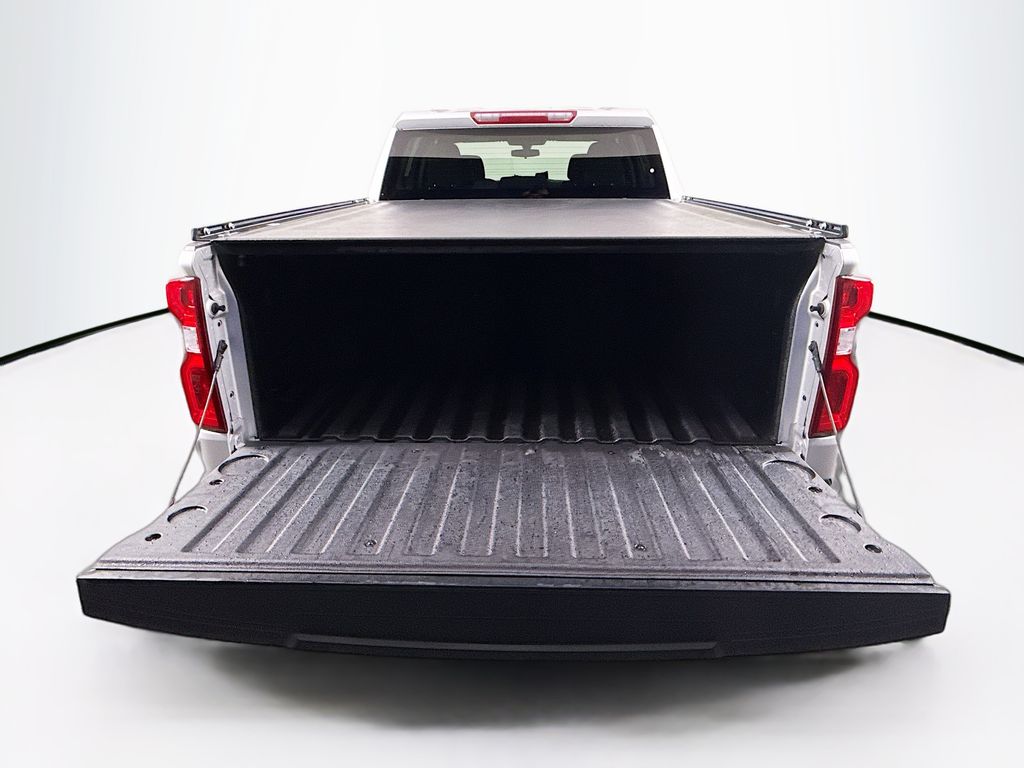 Thumbnail: 2022 Chevrolet Silverado 1500 - 28