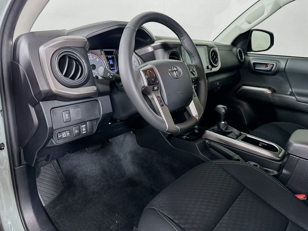 Thumbnail: 2023 Toyota Tacoma - 9