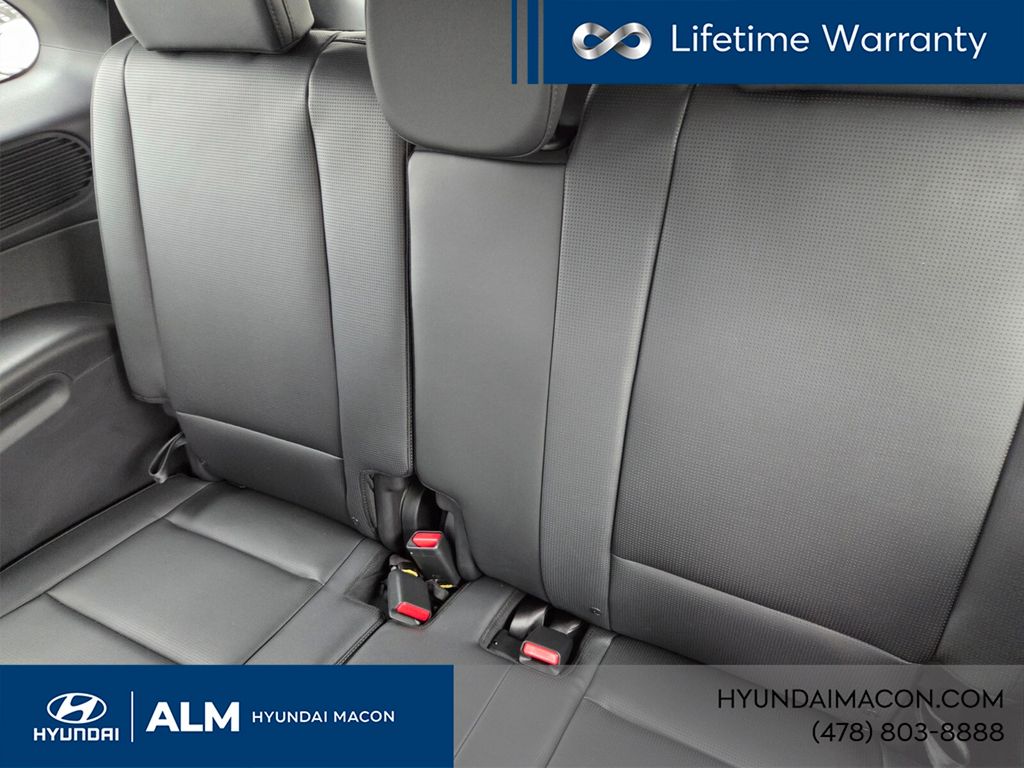 New 2026 White Hyundai SEL Premium FWD image 16