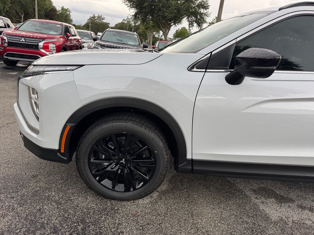 2025 Mitsubishi Eclipse Cross SEL photo 10