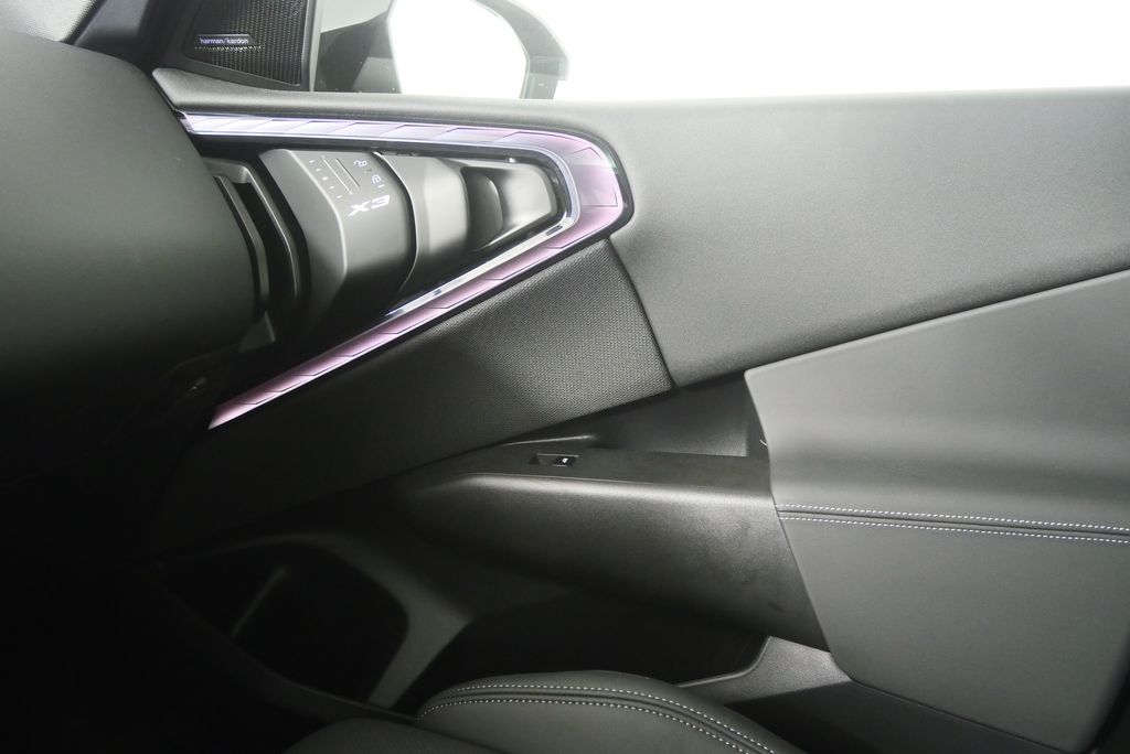 Thumbnail: 2025 BMW X3 - 26