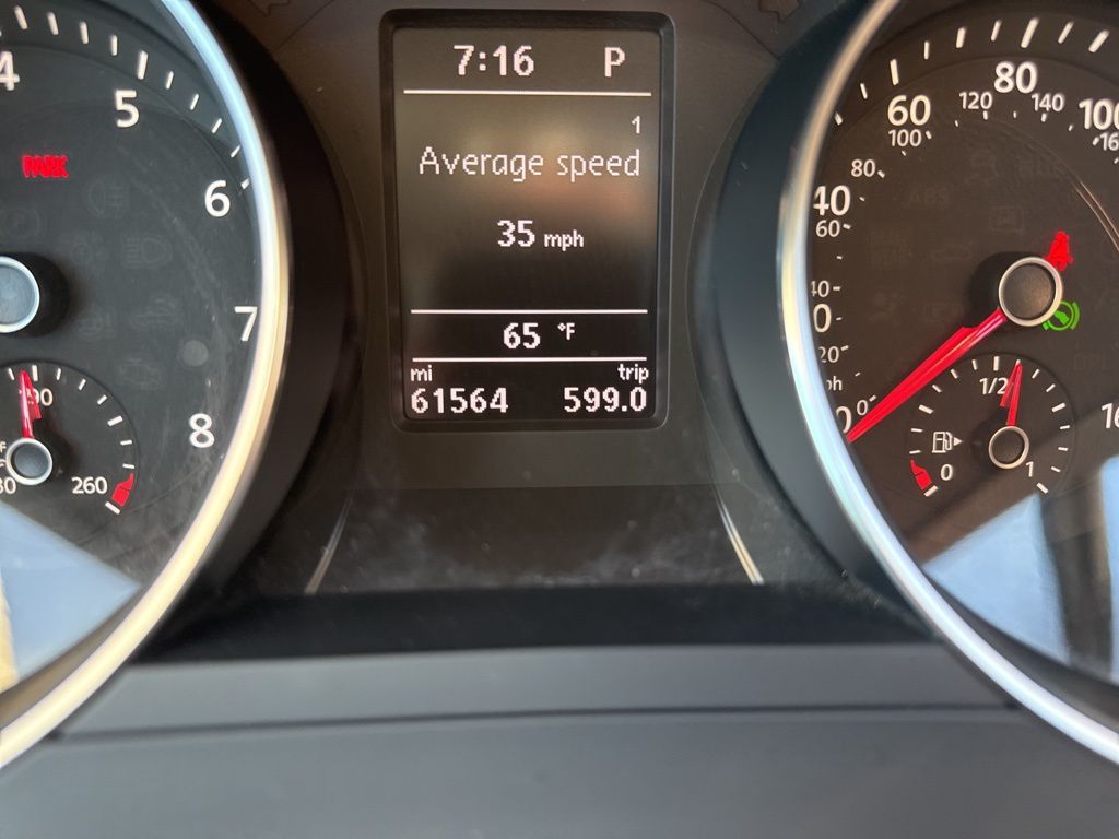 Thumbnail: 2018 Volkswagen Jetta - 10