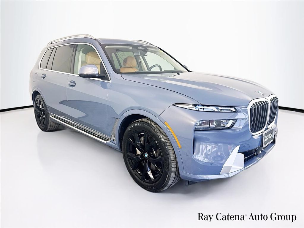 Red (Copper Metallic) 2023 BMW X7 xDrive40i AWD SUV / Crossover All-Wheel Drive 8-Speed Automatic
