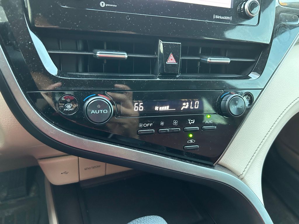 Thumbnail: 2023 Toyota Camry - 26